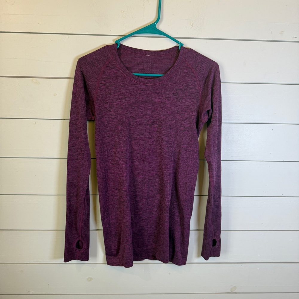Lululemon long sleeve swiftly tech shirt purple women's size 6